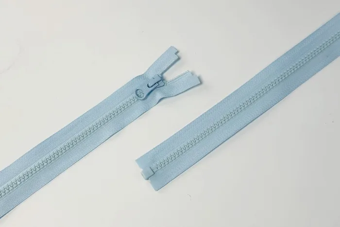 Блискавка YKK, T5 трактор, 1 замок, 40 см, блакитний світлий