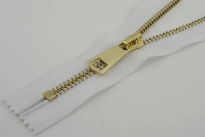 Блискавка T5 gold. 18 см MH, білий