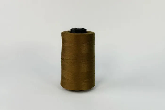 Нитки ПЕ №40/2 5000 м Barva, койот натуральний, 7052