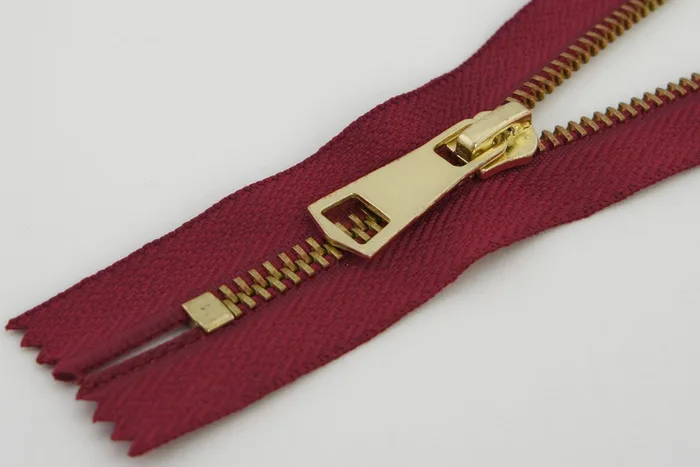 Блискавка T5 gold. 18 см MH, червоний яскравий