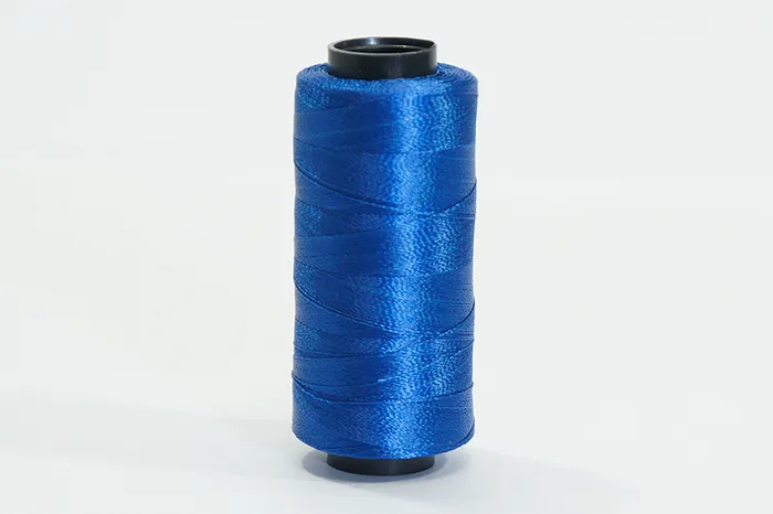 Нитки віскоза №120D/2 500 м Royal, електрик яскравий, 023
