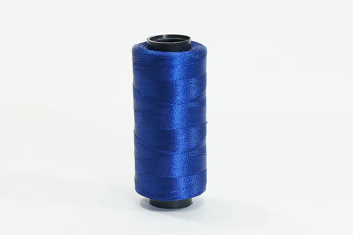 Нитки віскоза №120D/2 500 м Royal, синій, 024