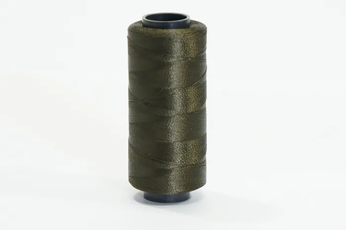 Нитки віскоза №120D/2 500 м Royal, болотний темний