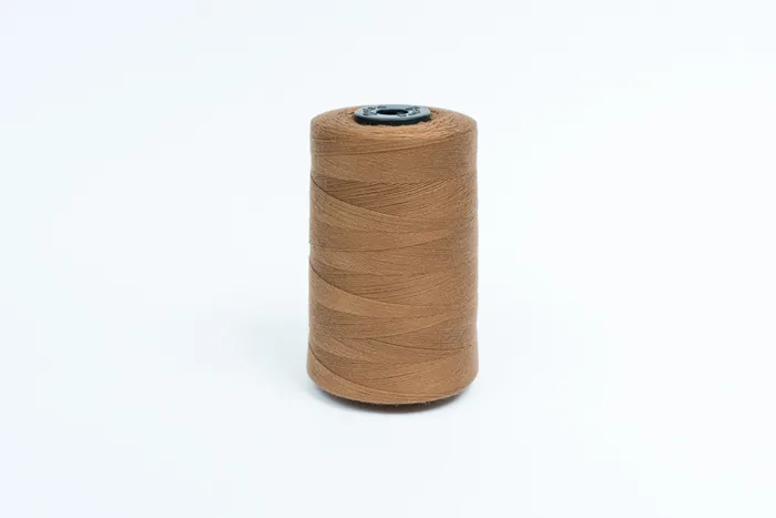 Нитки ПЕ №20/3 2000 м Barva, коричневий натуральний, 7074