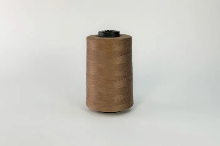 Нитки ПЕ №40/2 5000 м Barva, коричневий світлий, 7062