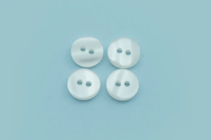 Гудзик 11 мм Mertbutton, білий, 2363-18-999