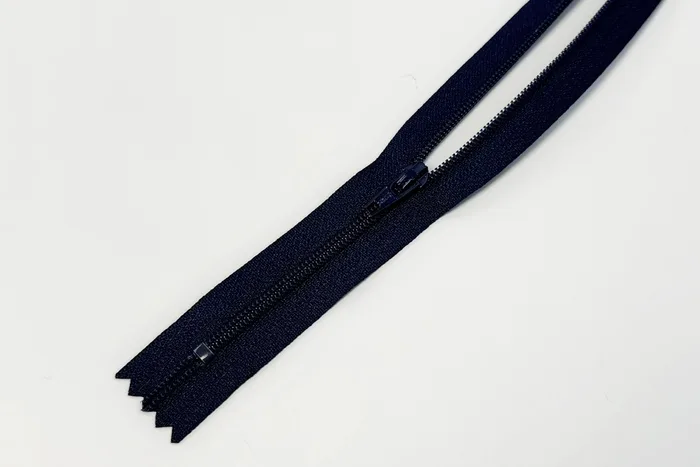 Блискавка YKK, T3 50 см, синій темний