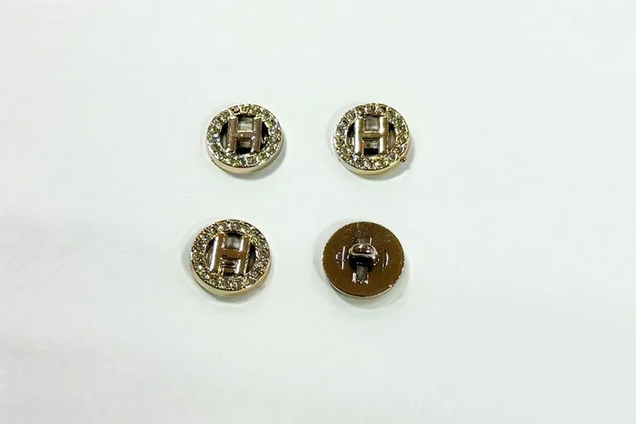 Гудзик 15 мм Mertbutton, золото, BR-662-24-gold