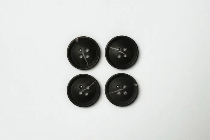 Гудзик 20 мм Mertbutton, коричневий темний, 3207-32-1043