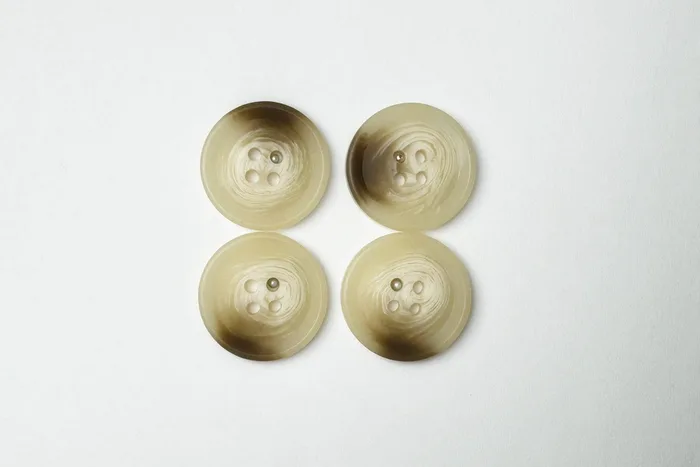 Гудзик 23 мм Mertbutton, бежевий, 3207-36-0118