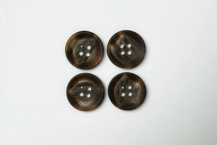 Гудзик 20 мм Mertbutton, коричневий темний, 3007-32-0113