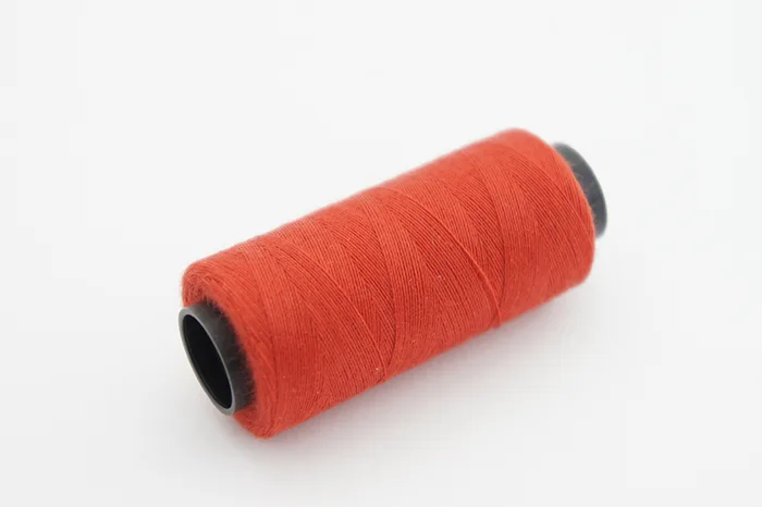 Нитки ПЕ №40/2 250 м Barva, червоний натуральний, 6051