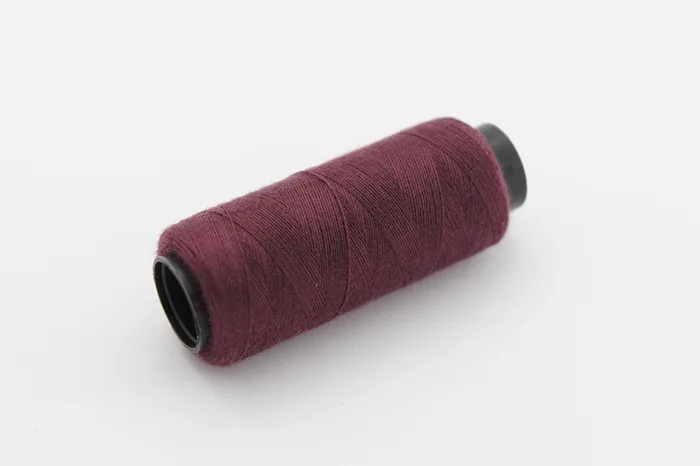 Нитки ПЕ №40/2 250 м Barva, бордовий світлий, 6077