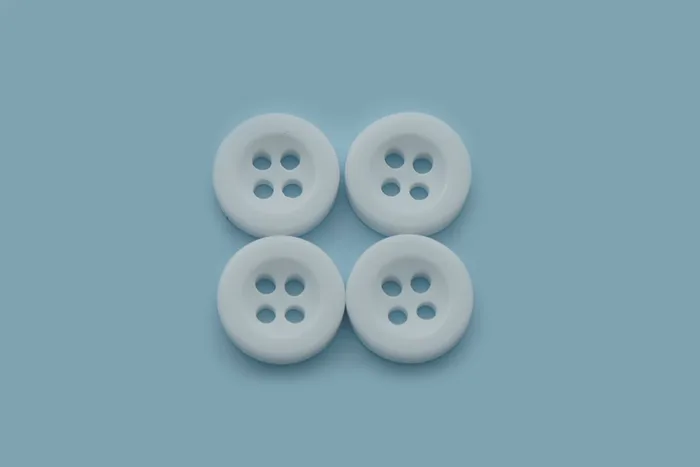 Гудзик 11 мм Mertbutton, білий, 4009-18-999