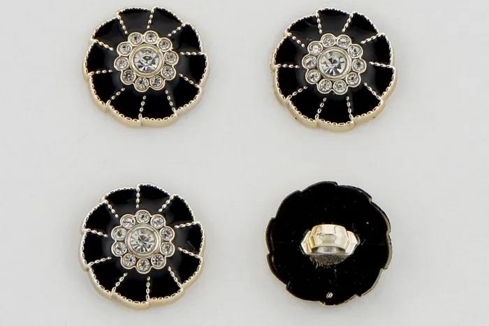 Гудзик 21 мм Mertbutton, чорний, KM-04-01-34-000/gold