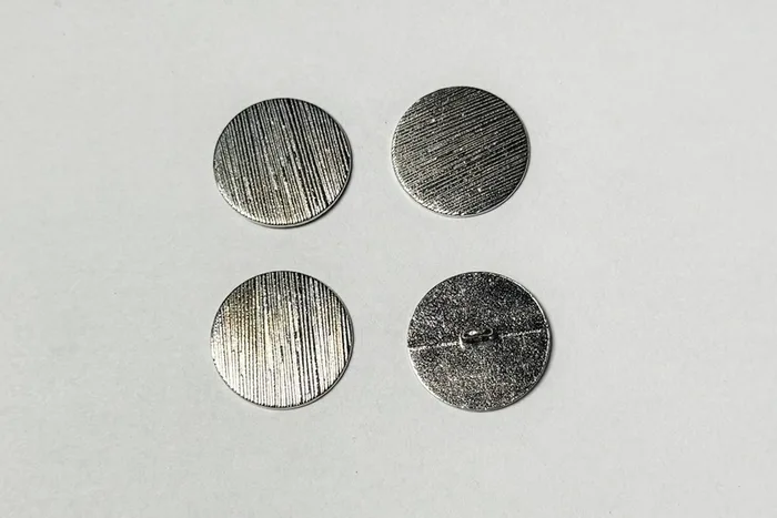 Гудзик металевий 23 мм Mertbutton, нікель, UTS-61-36-nik