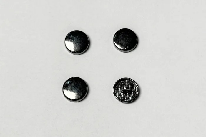 Гудзик металевий 15 мм Mertbutton, нікель чорний, CN-26-24-b.nik