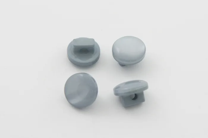 Гудзик 10 мм Mertbutton, сірий світлий, 40231-16-1336