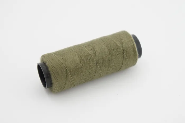 Нитки ПЕ №40/2 250 м Barva, хакі світлий, 7035