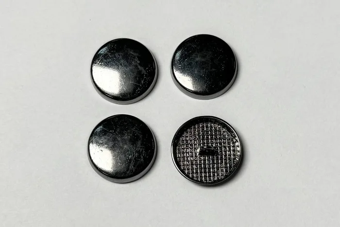 Гудзик металевий 25 мм Mertbutton, нікель чорний, CN-26-40-b.nik