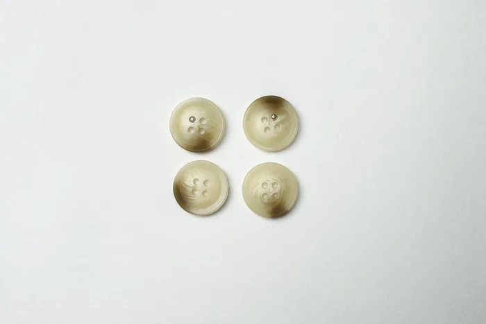 Гудзик 15 мм Mertbutton, бежевий, 3207-24-0118