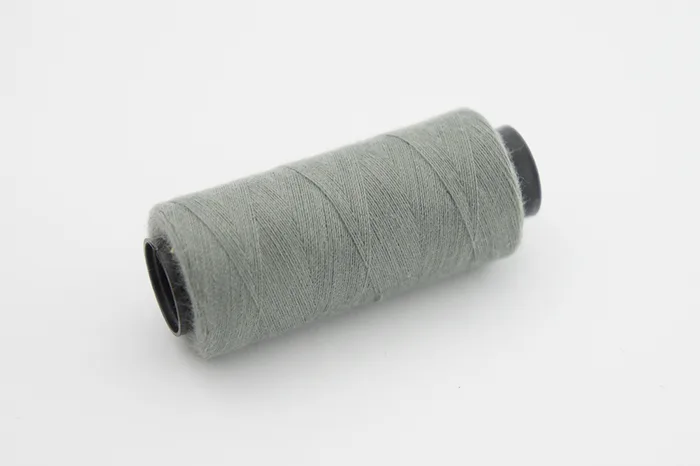 Нитки ПЕ №40/2 250 м Barva, сірий натуральний, 5044