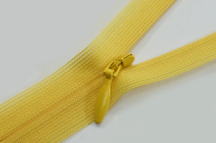 Блискавка YKK, T3 60 см, жовтий