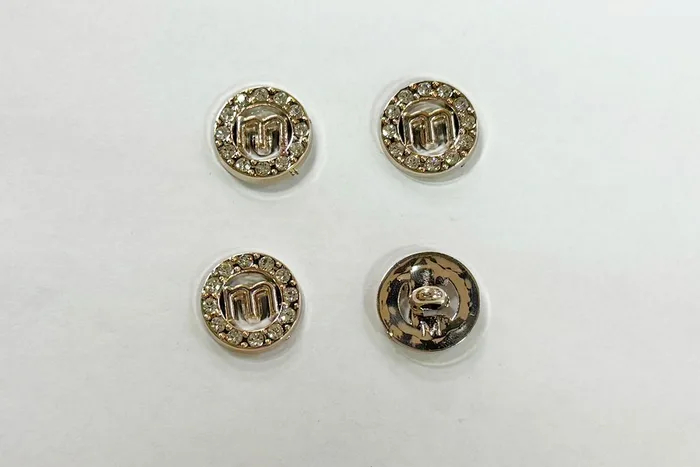 Гудзик 17 мм Mertbutton, золото, BR-663-28-gold