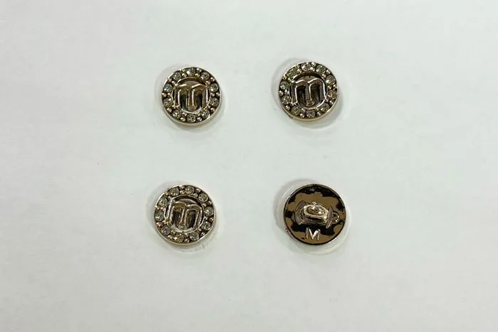 Гудзик 15 мм Mertbutton, золото, BR-663-24-gold