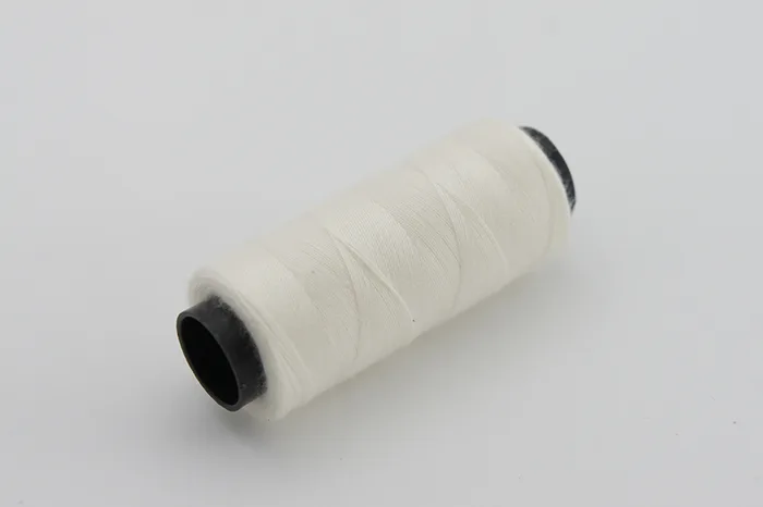 Нитки ПЕ №40/2 250 м Barva, молочний світлий, 3006
