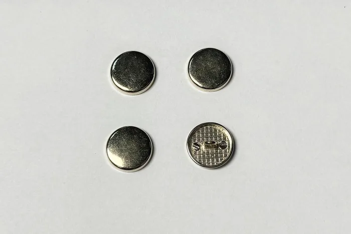 Гудзик металевий 18 мм Mertbutton, золото, CN-26-28-gold