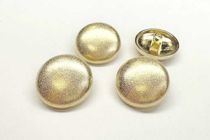 Гудзик металевий 18 мм Mertbutton, золото, SMB-6365-28-gold