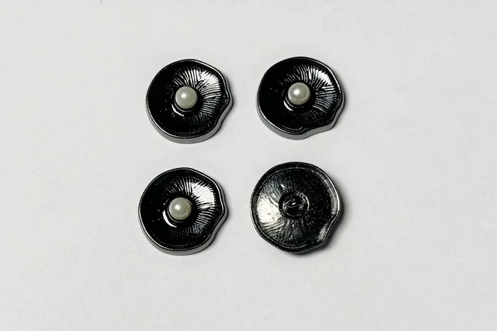 Гудзик металевий 23 мм Mertbutton, нікель чорний, UTS-72-36-b.nik