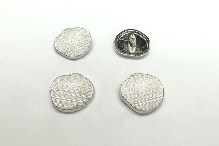 Гудзик металевий 32 мм Mertbutton, нікель, SMB-211-48-nik
