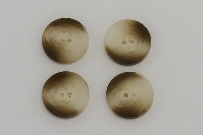 Гудзик 25 мм Mertbutton, бежевий кавовий, FNL-253-40-0208