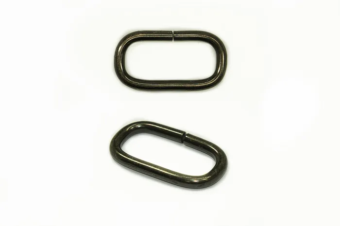 Рамка овал 26x14x4 мм, Castiglioni, стара латунь