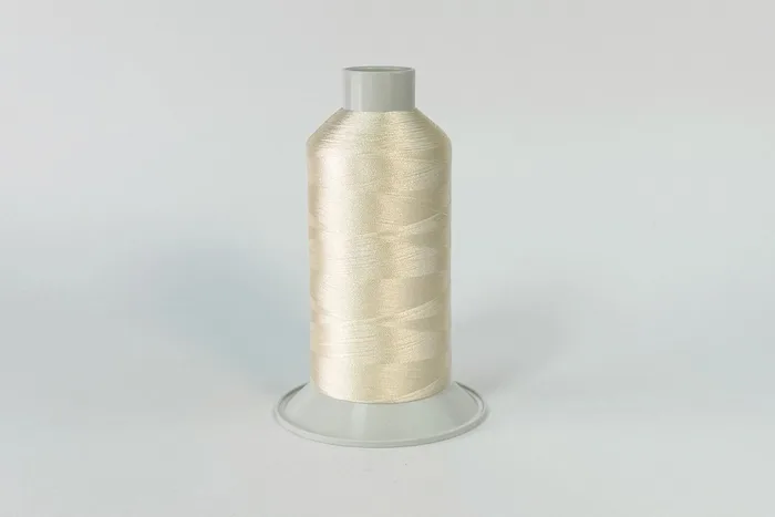 Нитки Barva ПЕ вишивальні №120D/2 6150 м, молочний