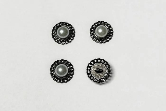 Гудзик металевий 18 мм Mertbutton, нікель чорний, UTS-63-28-b.nik